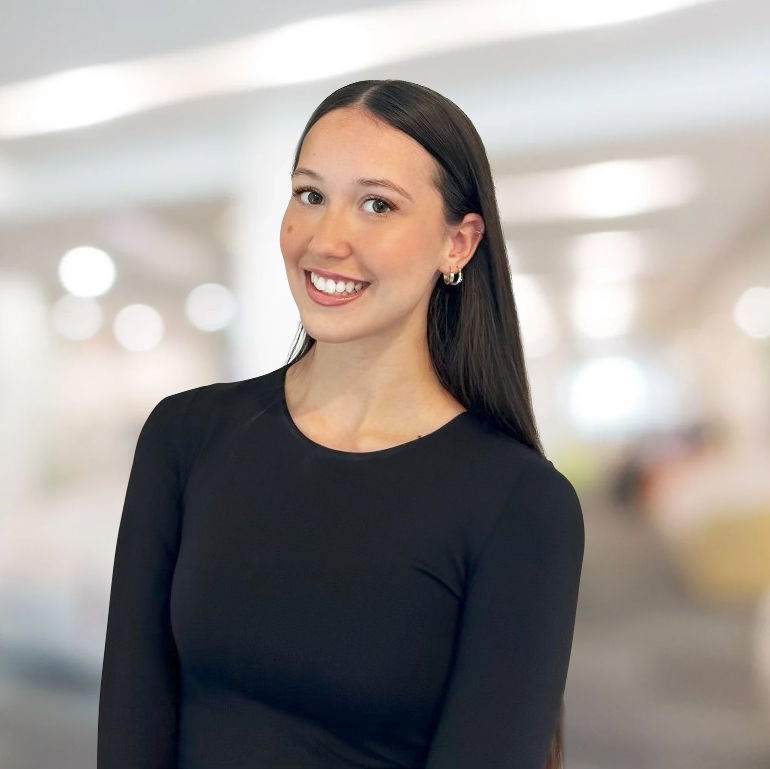 Portrait of Ava Travo, Student Experience Advocate at StudyAid Institute